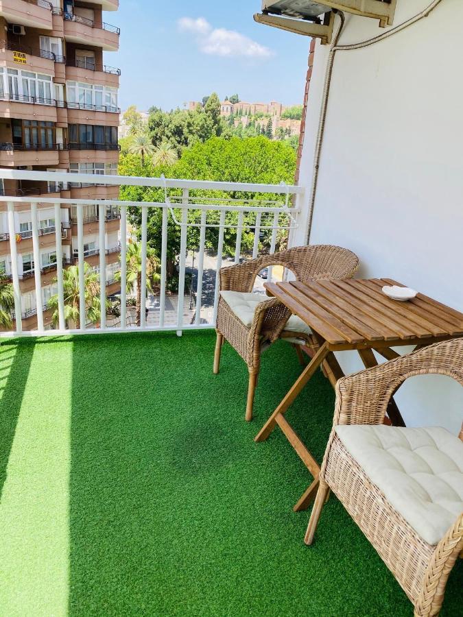 Malagueta Beach Premium Malaga Exterior photo