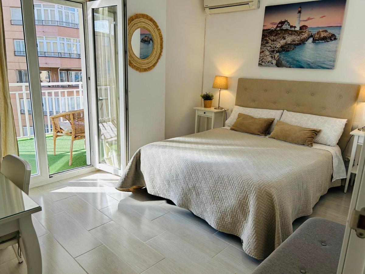 Malagueta Beach Premium Malaga Exterior photo