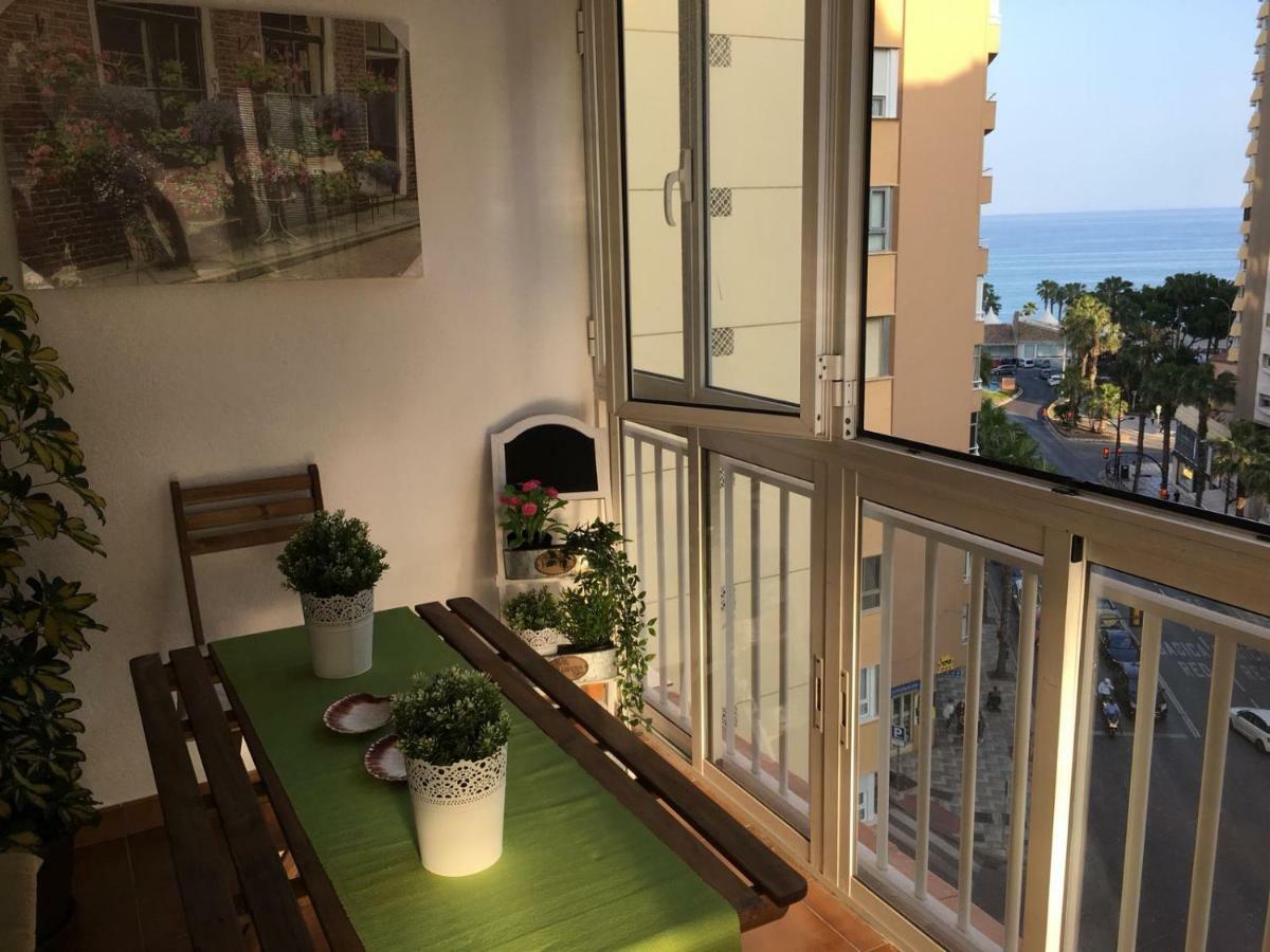 Malagueta Beach Premium Malaga Exterior photo